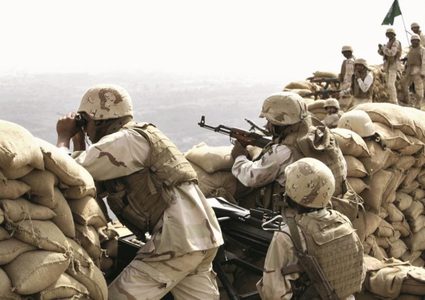 مقتل أربعة جنود سعوديين خلال مواجهات مع القوات الحوثية