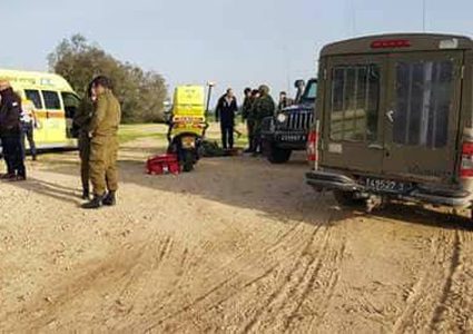 الاحتلال يزعم إصابة 4 جنود بتفجير عبوة ناسفة بدورية جنوب القطاع