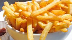 مادة في البطاطا المقلية تنبت الشعر!