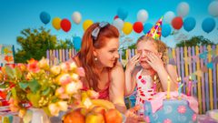 لا تفقدي أعصابك مع طفلك المتذمر.. بل اتبعي هذه النصائح