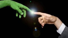 كيف من الممكن أن يكون اللقاء بين الكائنات الفضائية والبشر!