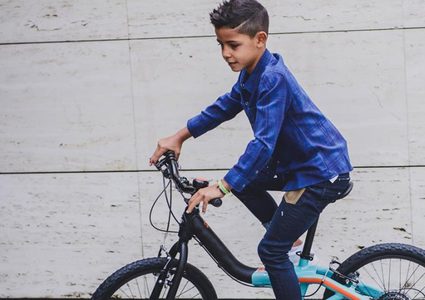 ابن كرستيانو رونالدو يدخل عالم الأزياء