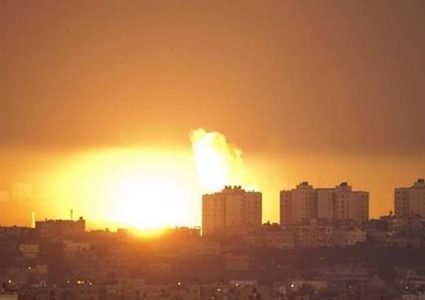 شهيدان في قصف طائرات الاحتلال لغزة