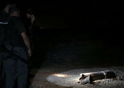 الاحتلال يزعم سقوط صاروخ من غزة على مستوطنة سيدروت