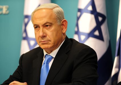 اعتقال مقربين من نتنياهو بشبهة الفساد في "بيزك" (فيديو)