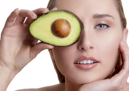 أسهل وأسرع قناع منزلي مضاد للتجاعيد