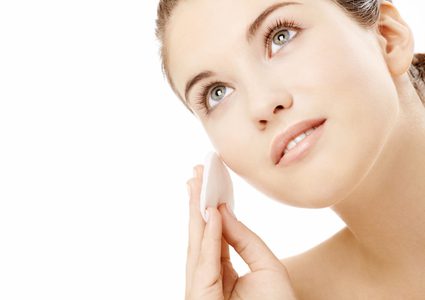 أسئلة مهمة قبل العناية بالبشرة