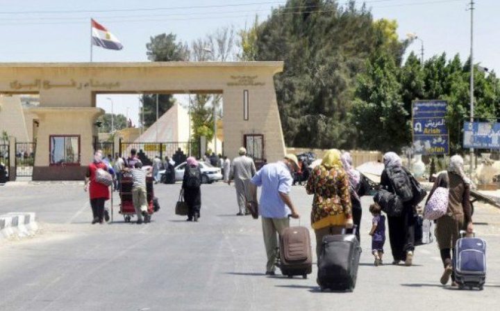 ليوم واحد.. فتح معبر رفح استثنائياً لعودة العالقين من الجانب المصري