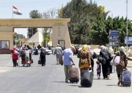 ليوم واحد.. فتح معبر رفح استثنائياً لعودة العالقين من الجانب المصري
