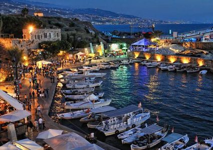 وزير: لبنان لا يستطيع طلب مساعدات