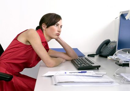 الجلوس يعرّضك لخطر الإصابة بـ9 أنواع من السرطان!