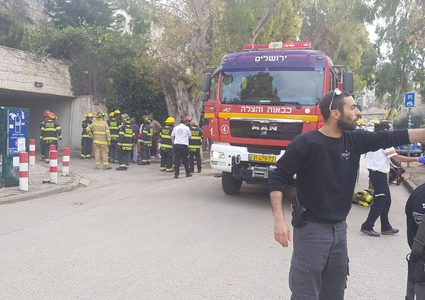 انفجار في موقف للسيارات في القدس