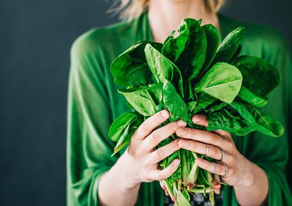 لزيادة مهاراتكم بالتفكير.. تناولوا السبانخ يومياً