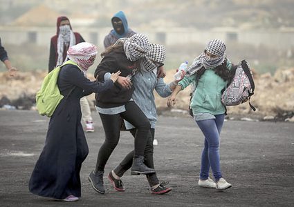 اصابة شابين بالرصاص في مواجهات شمال البيرة