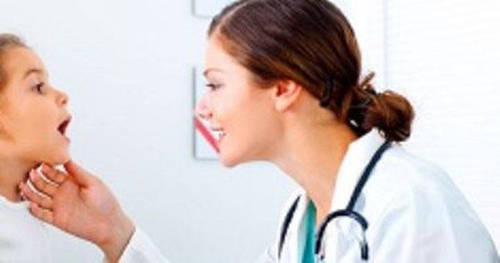 ما هو السن المناسب لاستئصال اللوزتين عند الأطفال؟