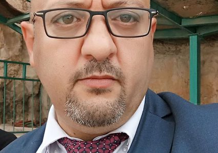 حماس والهروب إلى الحضن الجديد