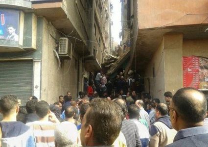 10 قتلى بانهيار مبنى في القاهرة