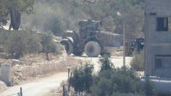 الاحتلال يغلق طريقا زراعيا جنوب بيت لحم