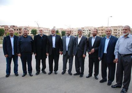 وفد ثالث من قيادة حماس في الخارج ينضم للوفدين السابقين في القاهرة