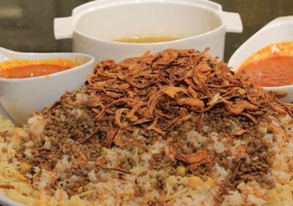 مفاجأة قد تصدم المصريين.. عن أصل الكشري وفصله!