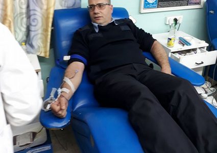 الشرطة تنفذ حملة للتبرع في الدم برام الله