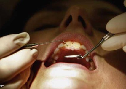 دراسة تحذر من تناول شاي الفواكه والمشروبات بين الوجبات