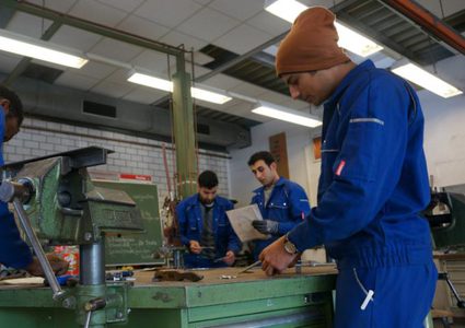 ارتفاع نسبة الشركات المتوسطة بألمانيا التى توظف لاجئين