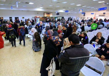 تنقل 7548 مسافر على معبر الكرامة