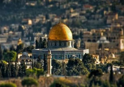 الاتحاد الأوروبي يدعو للحفاظ على وضع القدس كمدينة مقدسة للديانات الثلاث