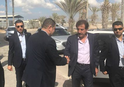 مهنا يصل قطاع غزة لبحث آلية جديدة لإدارة معبر رفح