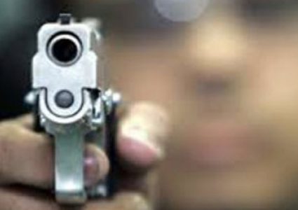 اصابة مواطنين بجراح في اطلاق نار من مجهولين بالخليل