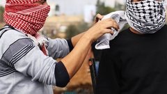 القوى الغائبة ... فصائل تدافع عن نفسها