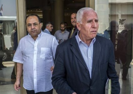 الأحمد يصل القاهرة في زيارة هي الثانية من نوعها خلال اسبوعين