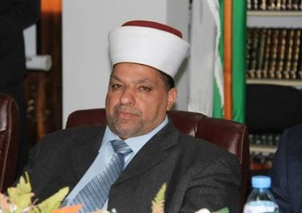 ادعيس: نقل السفارة الأميركية للقدس تمهيد للاستيلاء على المقدسات