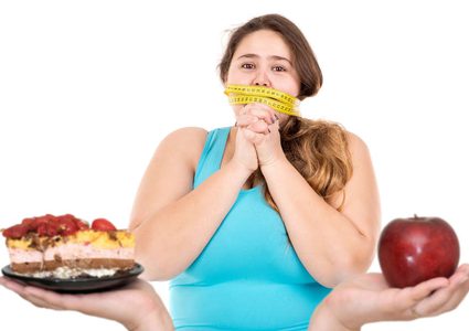 كيف تساعدين شخصًا مصابًا باضطراب الأكل؟