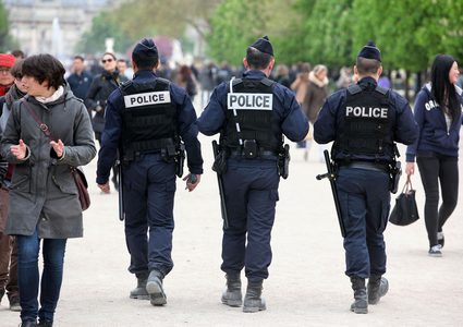 بروكسل تأمر الشرطة بالقبض على المشردين وإيوائهم