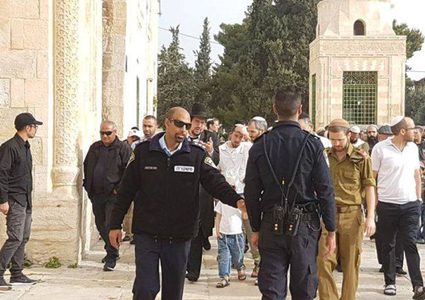 مستوطنون يقررون الاحتفال في "أعيادهم" باقتحام الاقصى الأربعاء والخميس