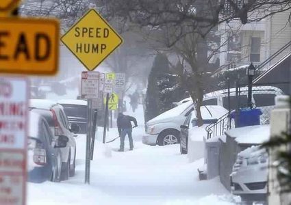 مصرع 4 جراء تساقط الثلوج الكثيفة في بريطانيا