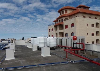 التربية تتسلّم المبنى الجديد لمديريتها في شمال الخليل