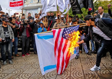 "النجاح" يكشف... حراك استراتيجي يمهد لتوسيع "الاشتباك" مع واشنطن وإسرائيل