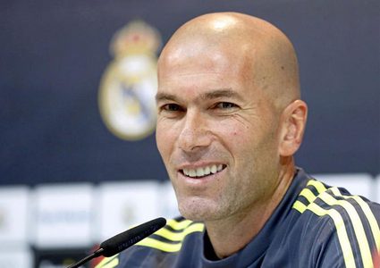 عودة نجم الريال من الإصابة تسعد زيدان قبل مواجهة سان جيرمان