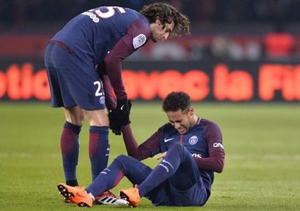 نيمار يخضع لعملية جراحية.. وهذه هي مدة غيابه عن الملاعب