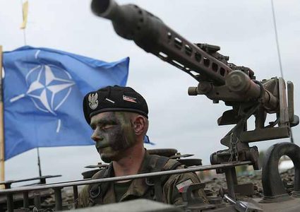 الناتو يرد على تهديد بوتن "غير المقبول" بالمثل