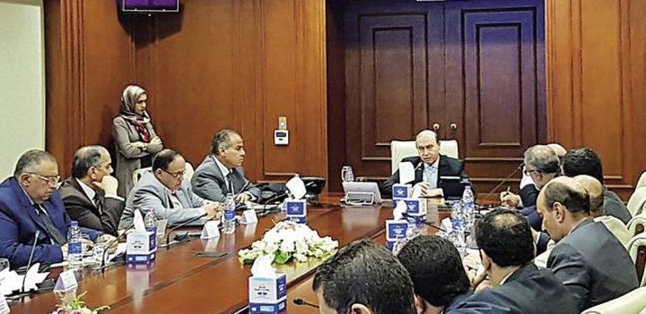 المؤتمر الاقتصادي العربي يناقش التحديات الاقتصادية والسياسية المحيطة بالدول العربية