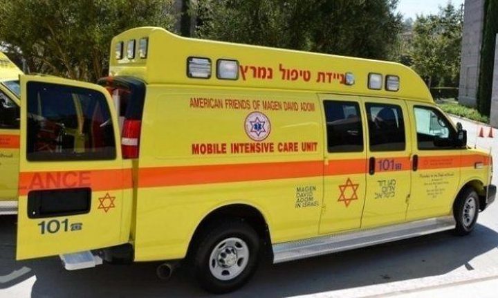 اصابات في جريمتي اطلاق نار وطعن في الداخل