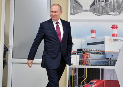 بوتين: لو لم أكن رئيساً لمارست العمل الإبداعي