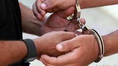 الشرطة تقبض على شخصين يشتبه بهما سرقة مركبة