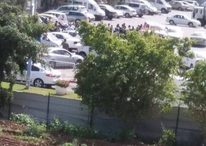 اطلاق نار على سائق في عكا بزعم دهس جنود(فيديو،صور)