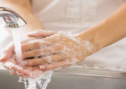 خطأ نرتكبه عند غسل الأيدي!