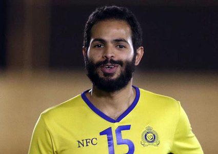 الفريدي يربط استمراره في الملاعب بفقدان 4 كيلو من وزنه في 10 أيام